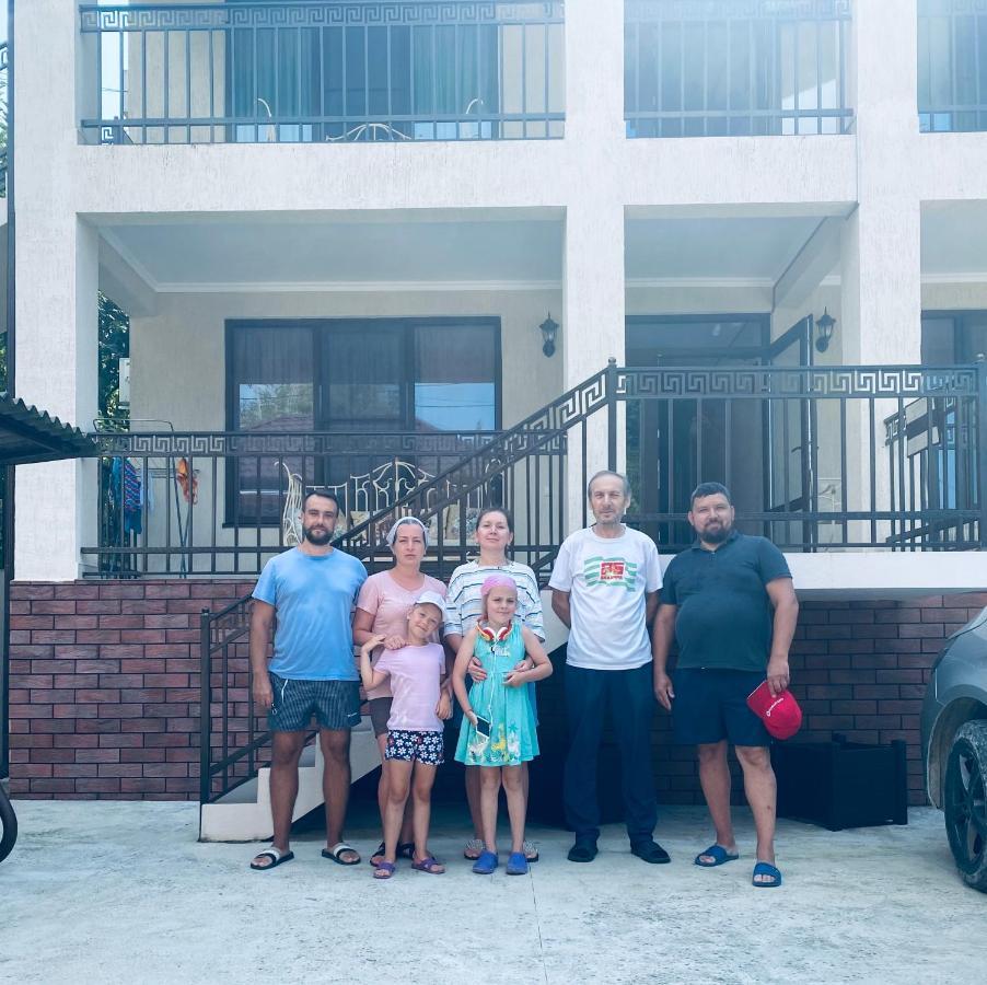 Guest House Bagrat New Athos Bagian luar foto
