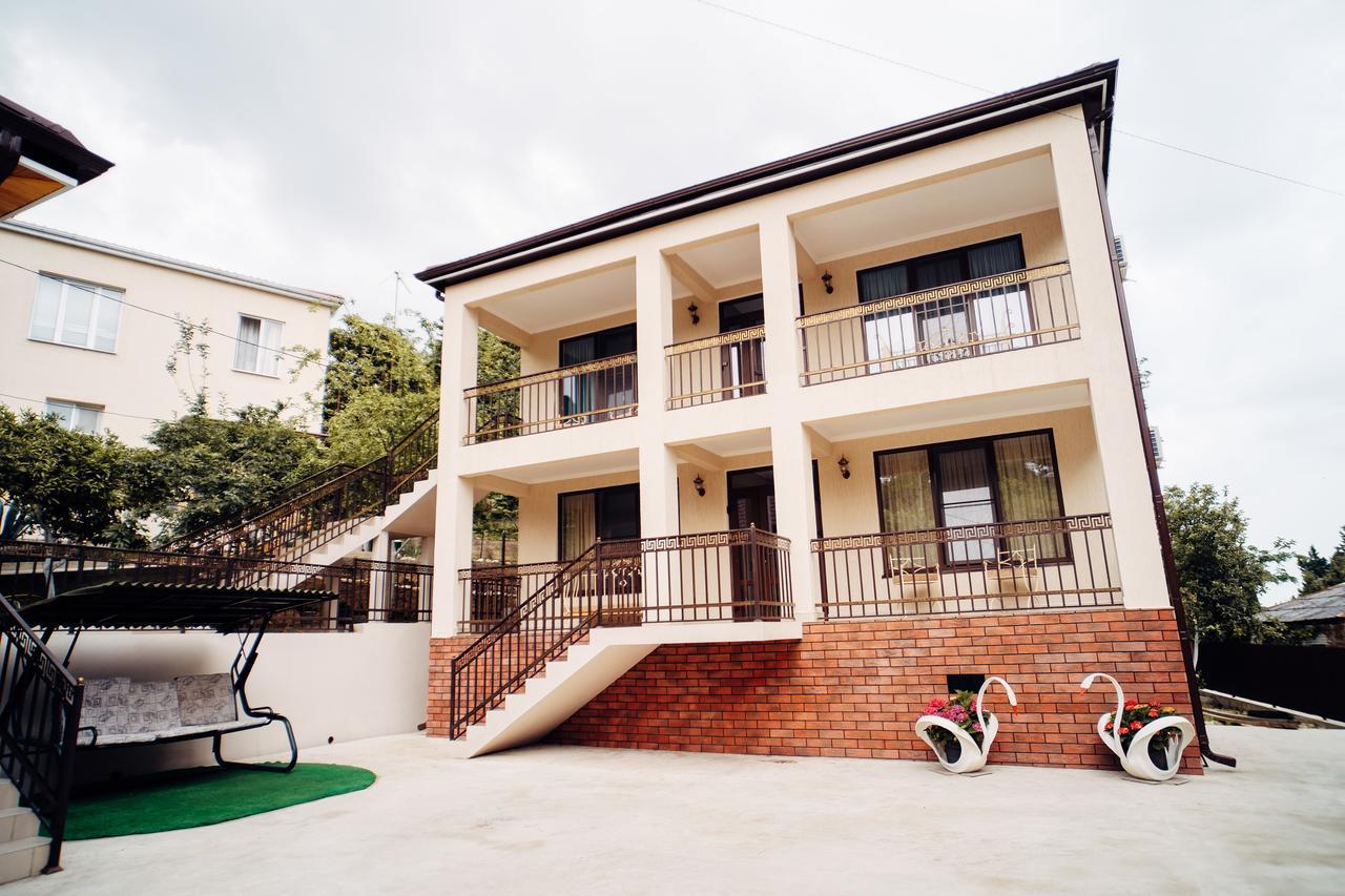Guest House Bagrat New Athos Bagian luar foto
